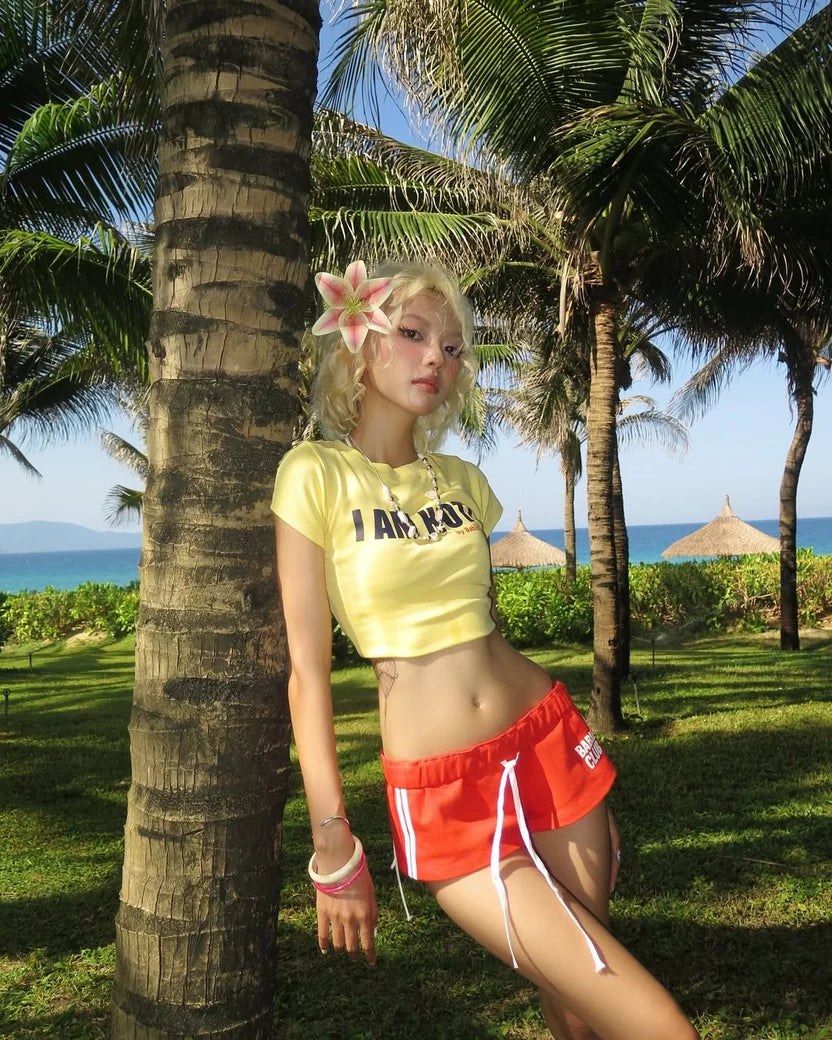 BABIE CLUB WEAR Babie Tee "I am Hot"