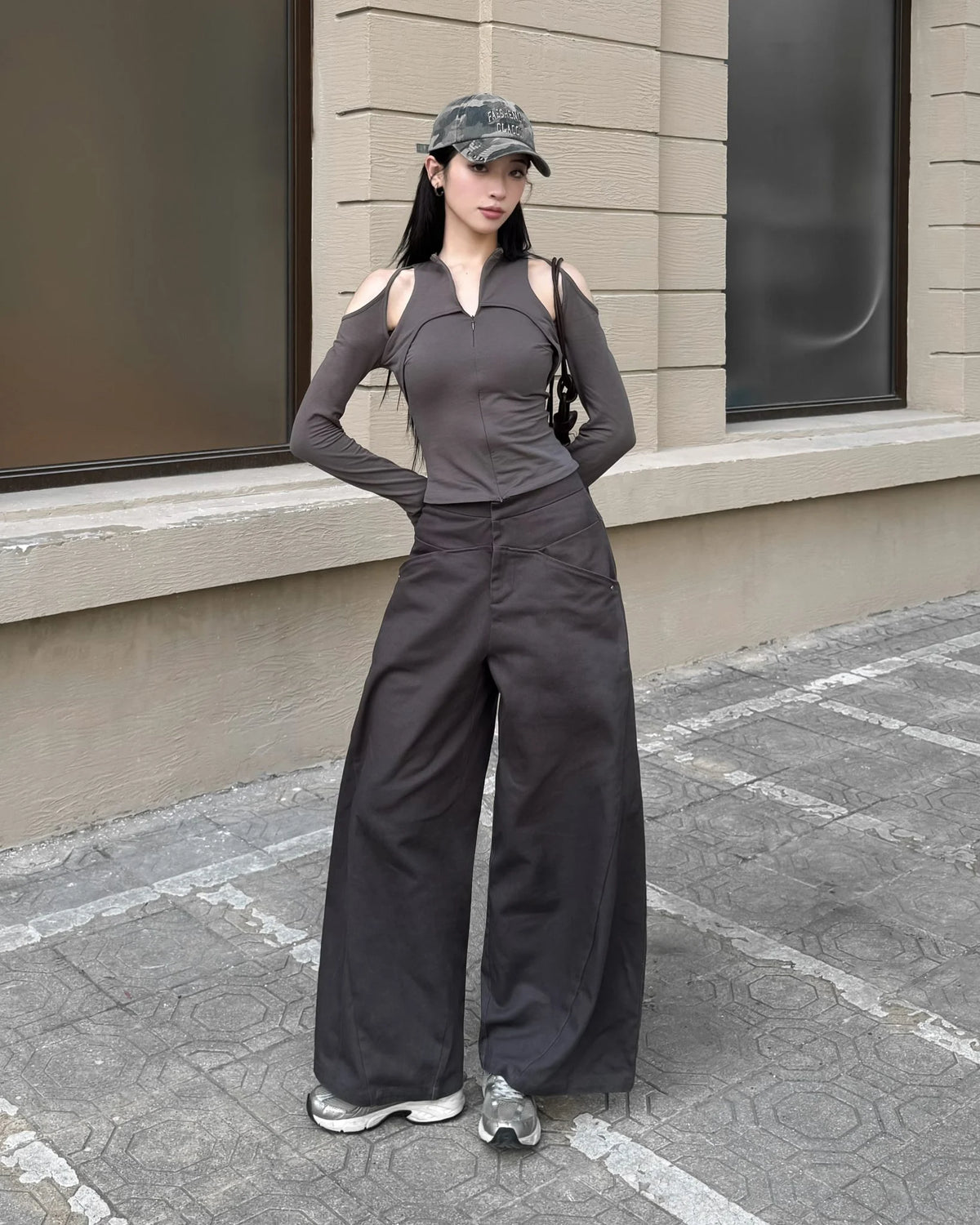 BUNNY HILL CONCEPT Caspian Long Sleeve Top